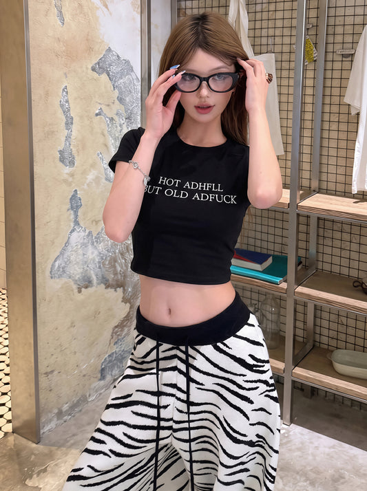 【tops】2色展開半袖ショートトップス Q8726