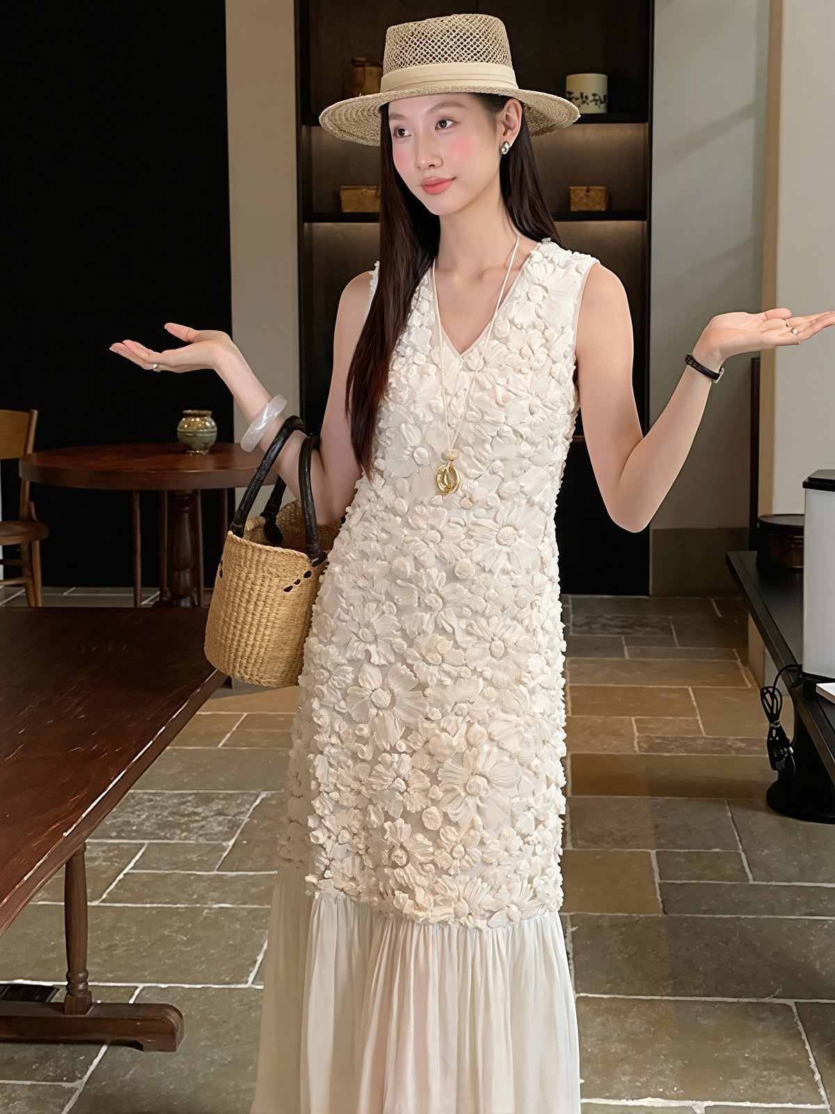 【dress】Vネックチュールドッキングロングベストワンピース Q8824