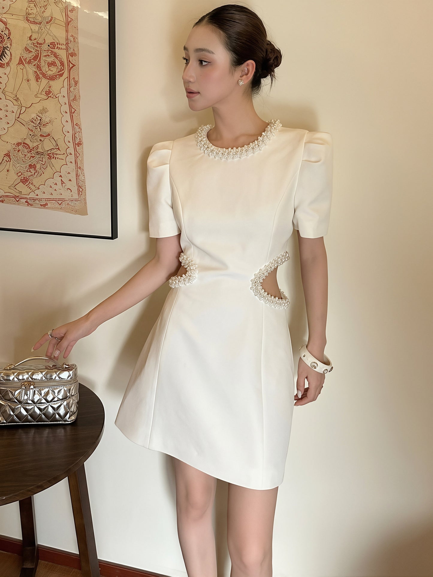 【dress】パールウエストカットミニワンピース Q8769