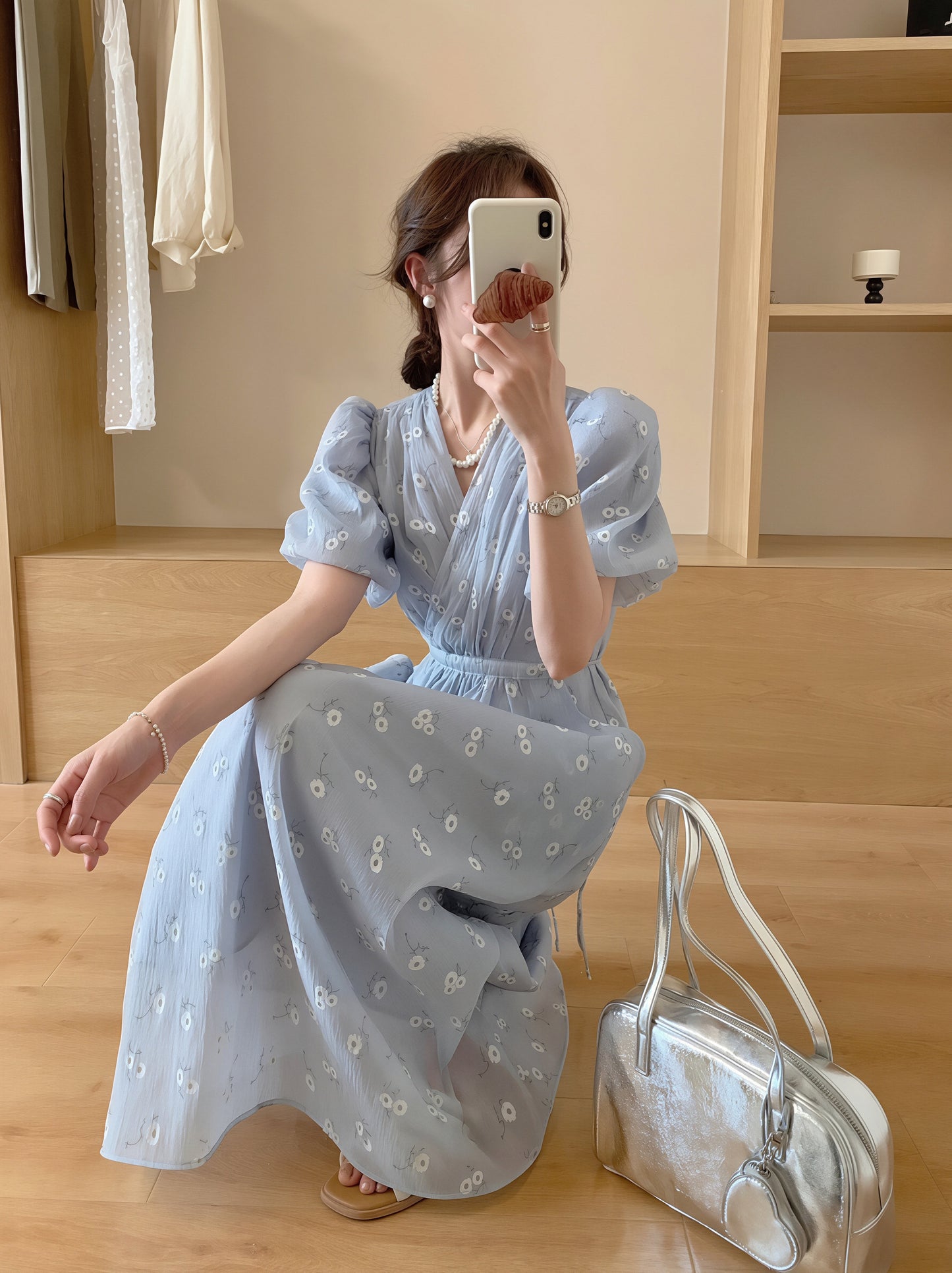 【dress】クロスネックフラワー柄ロングワンピース Q8877