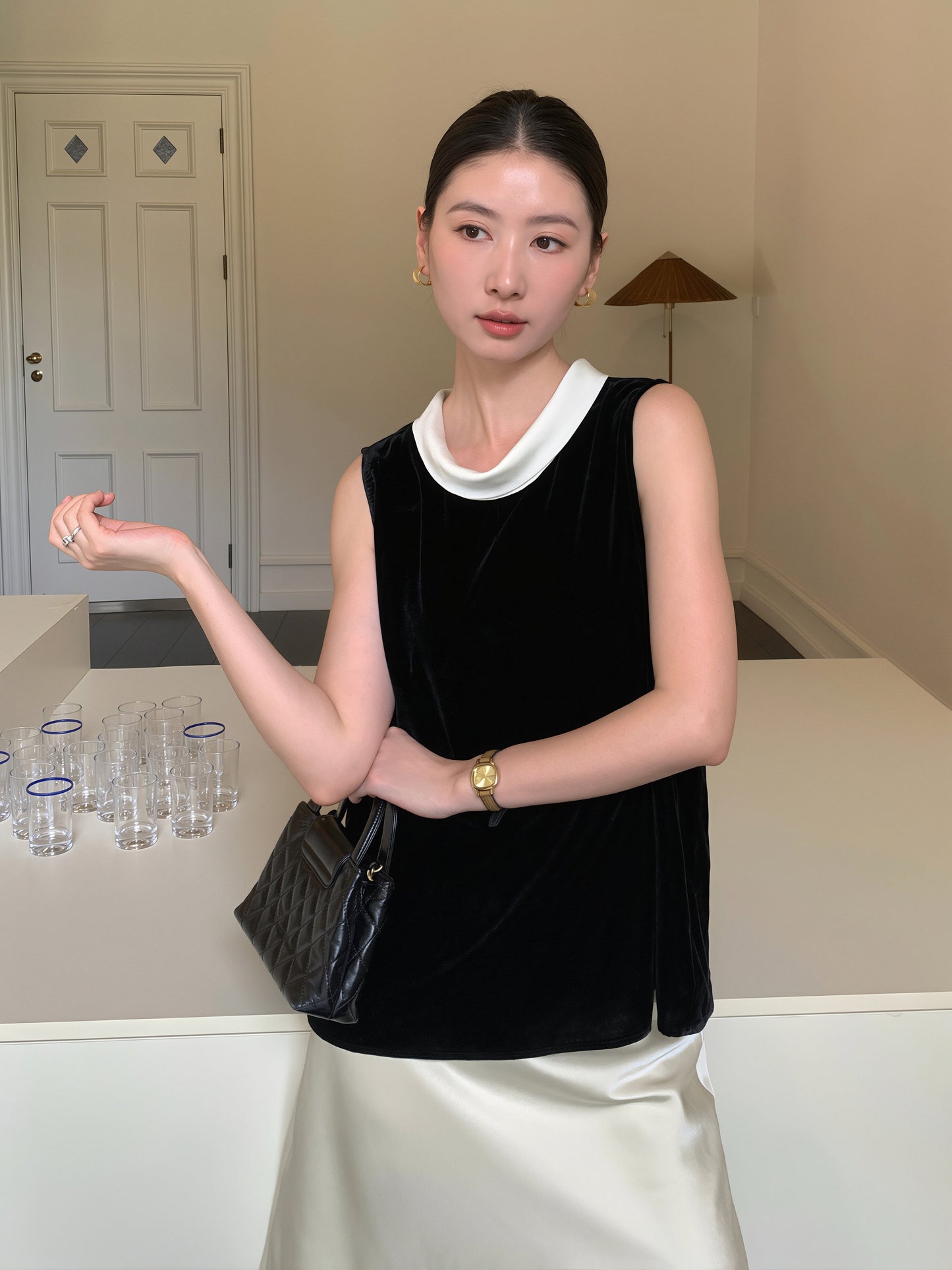 【tops】ベルベットノースリーブ配色トップス Q8751