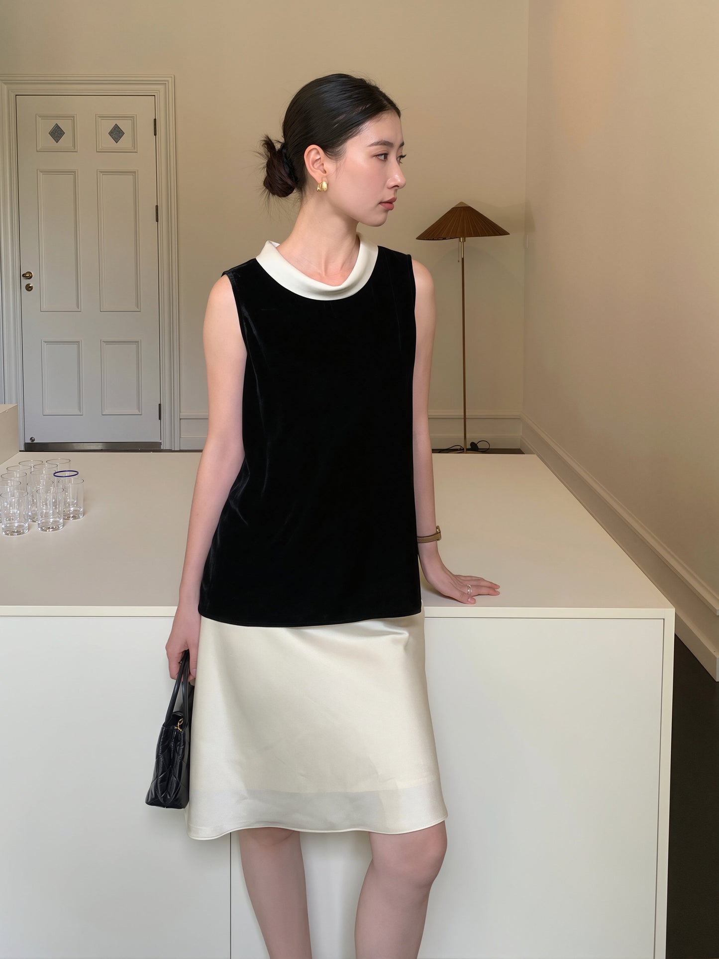 【tops】ベルベットノースリーブ配色トップス Q8751