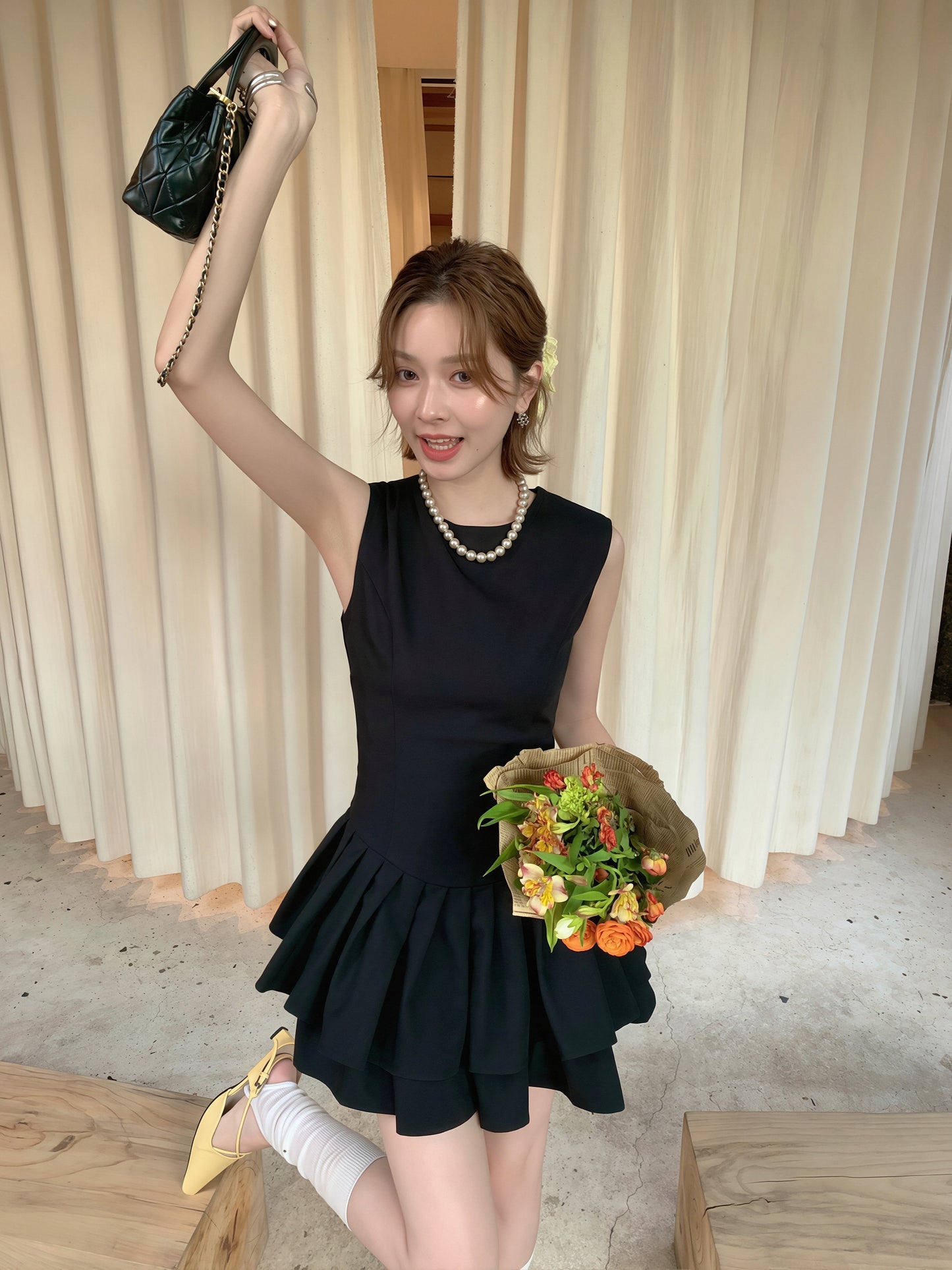 【dress】ノースリーブAラインティアードワンピース Q8812