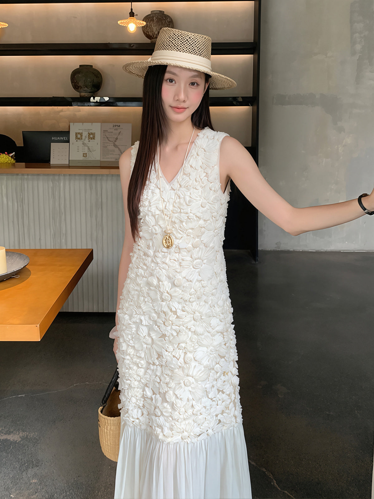 【dress】Vネックチュールドッキングロングベストワンピース Q8824