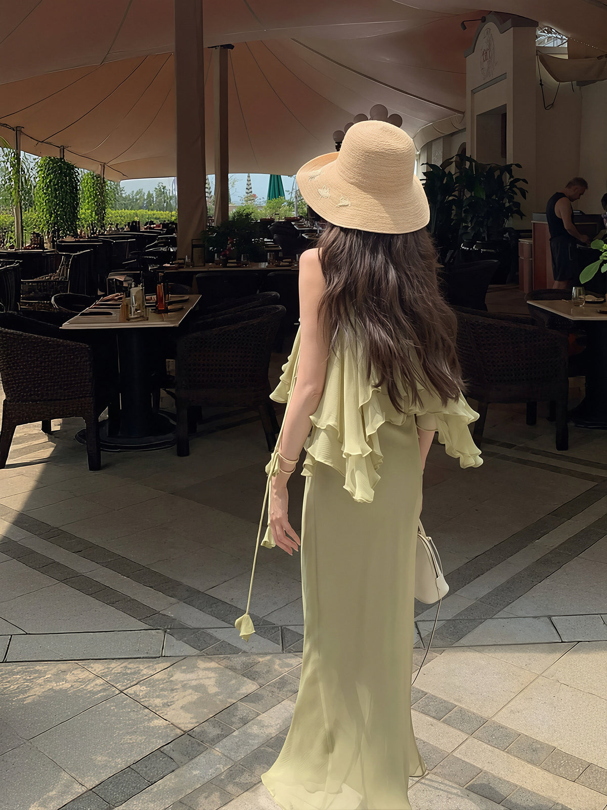 【dress】ホルターネックフリルロングワンピース Q8870