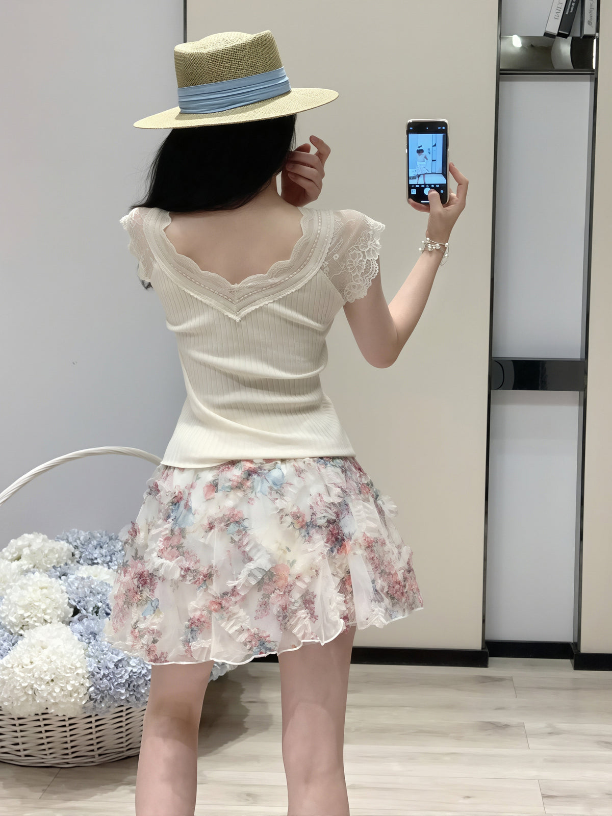 【set】レースドッキングトップス×フラワー柄スカートセット Q8816