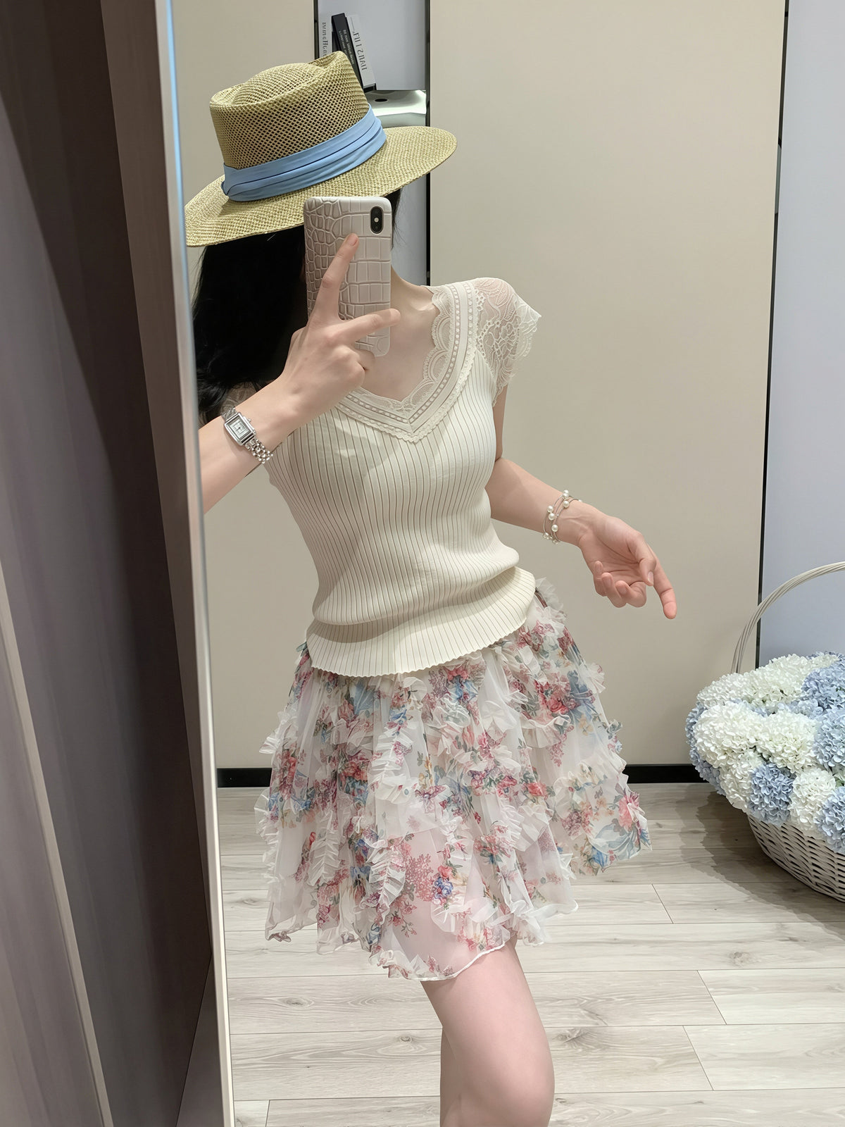 【set】レースドッキングトップス×フラワー柄スカートセット Q8816