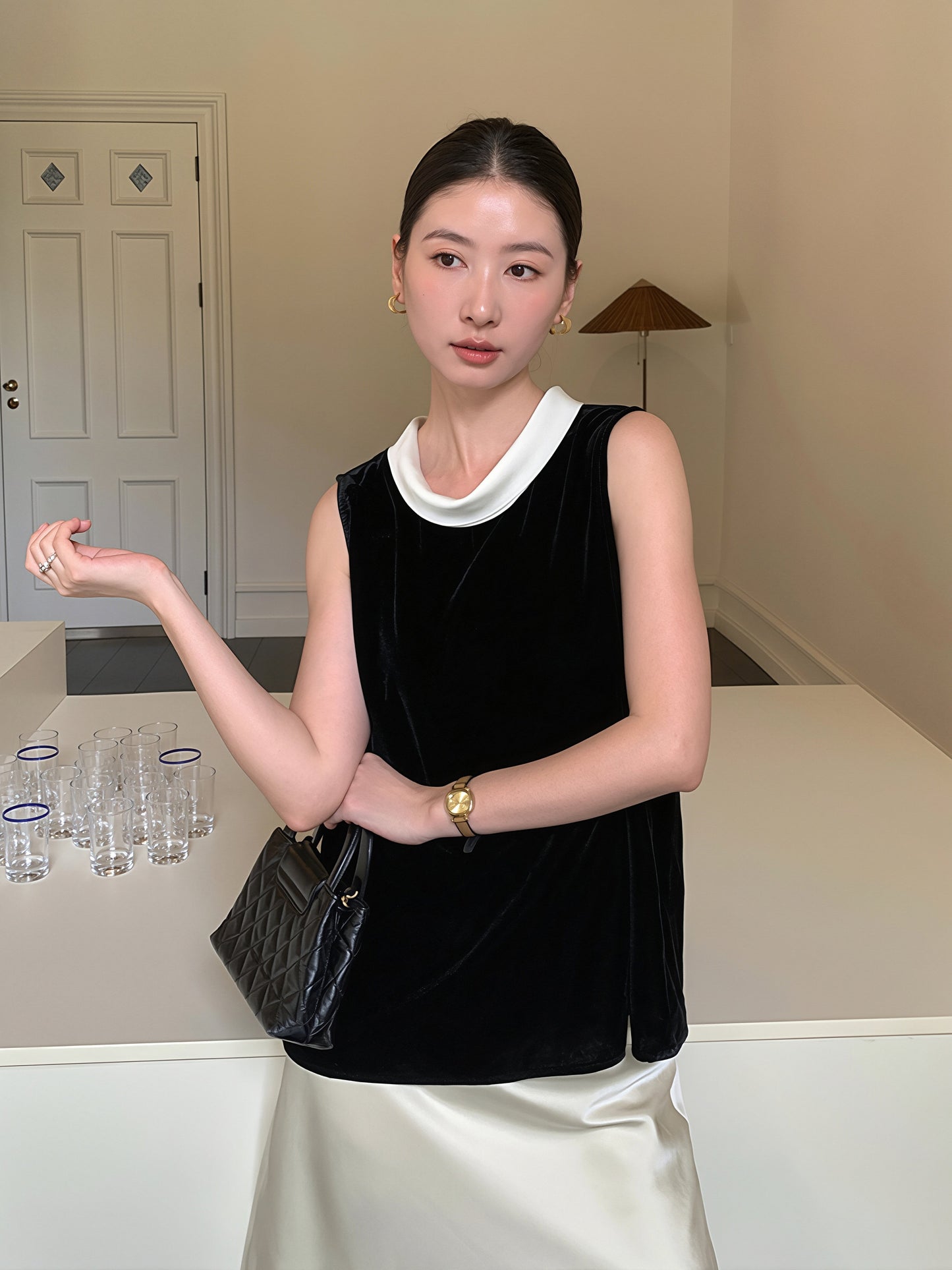 【tops】ベルベットノースリーブ配色トップス Q8751