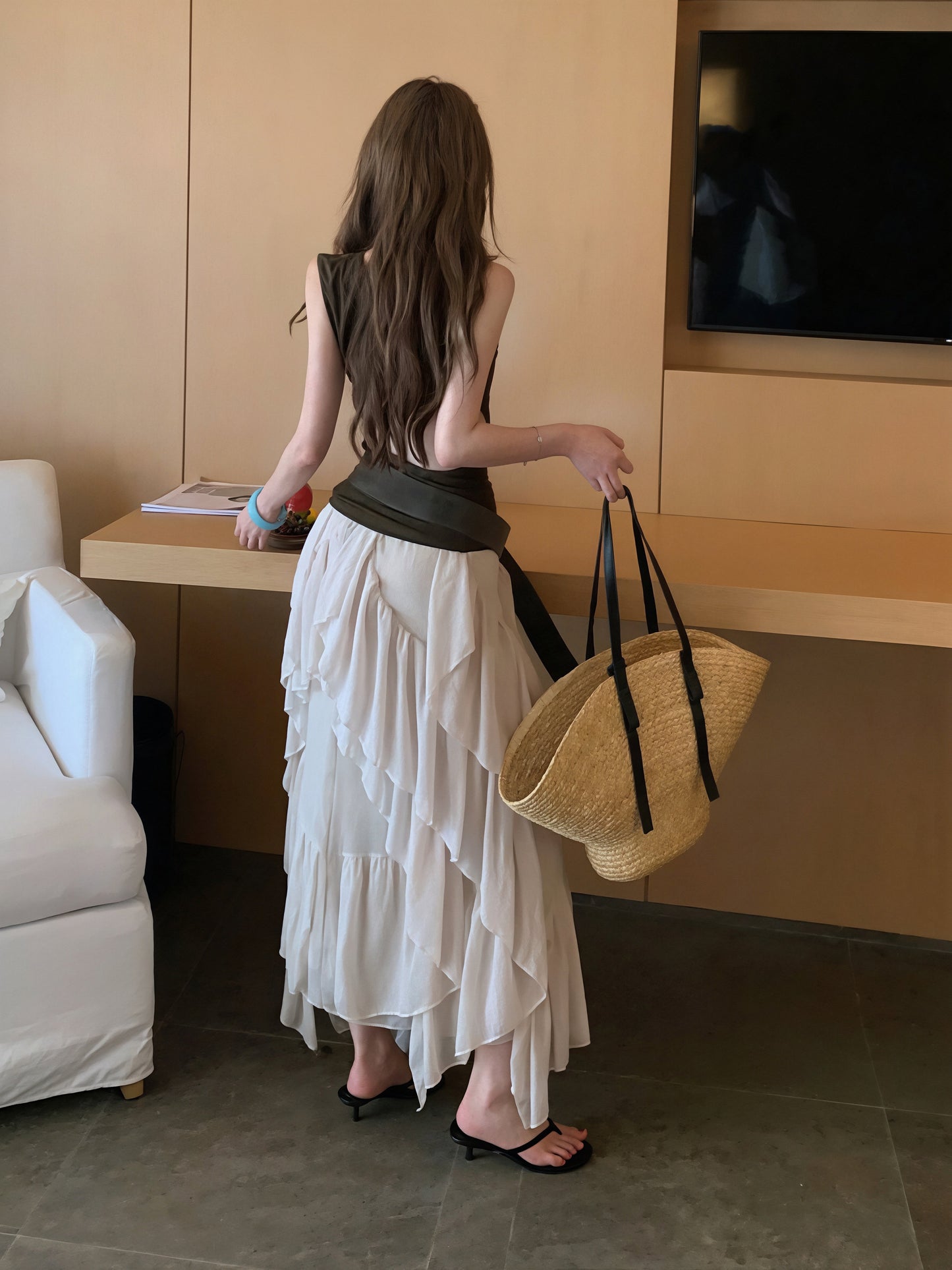 【set】ノースリーブバックオープントップス×ロングスカートセット Q8841