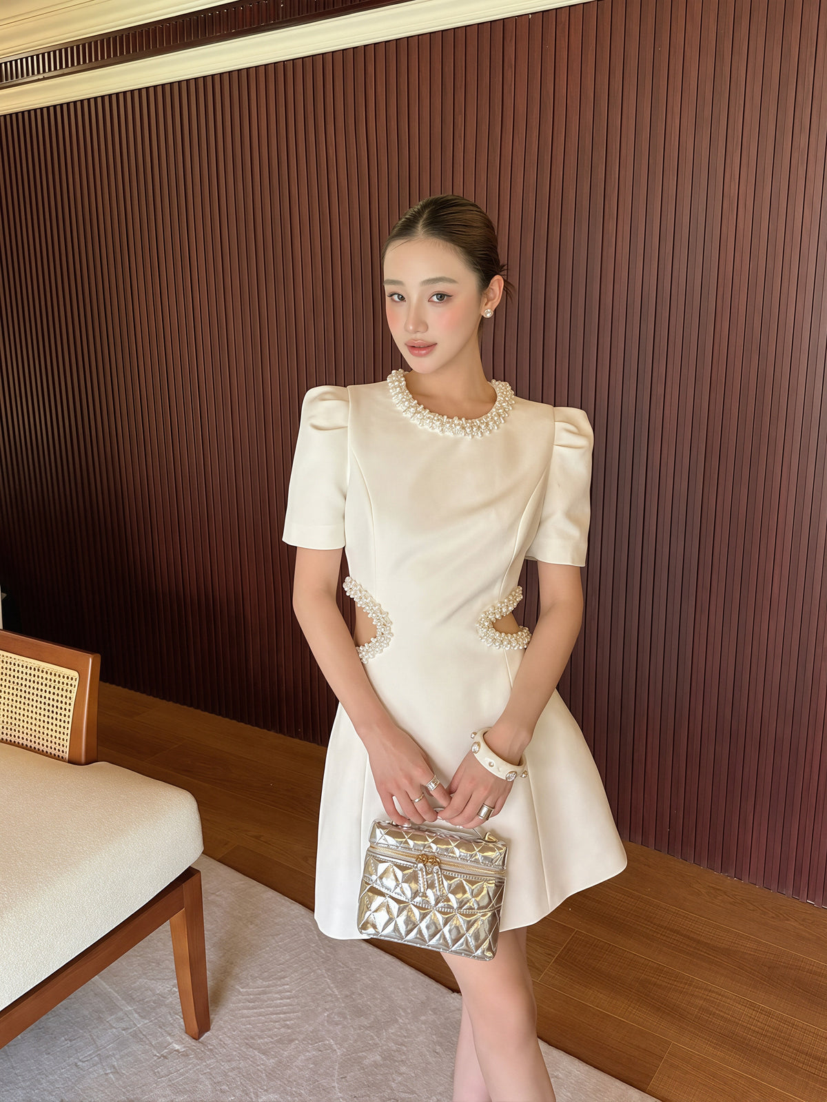 【dress】パールウエストカットミニワンピース Q8769
