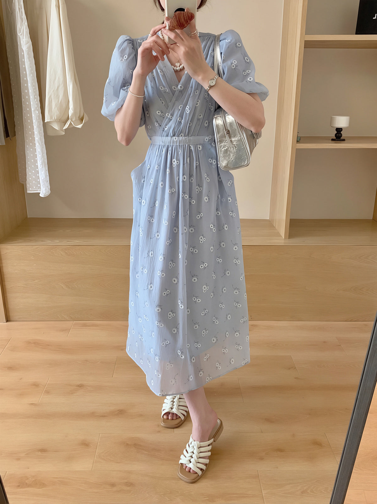 【dress】クロスネックフラワー柄ロングワンピース Q8877