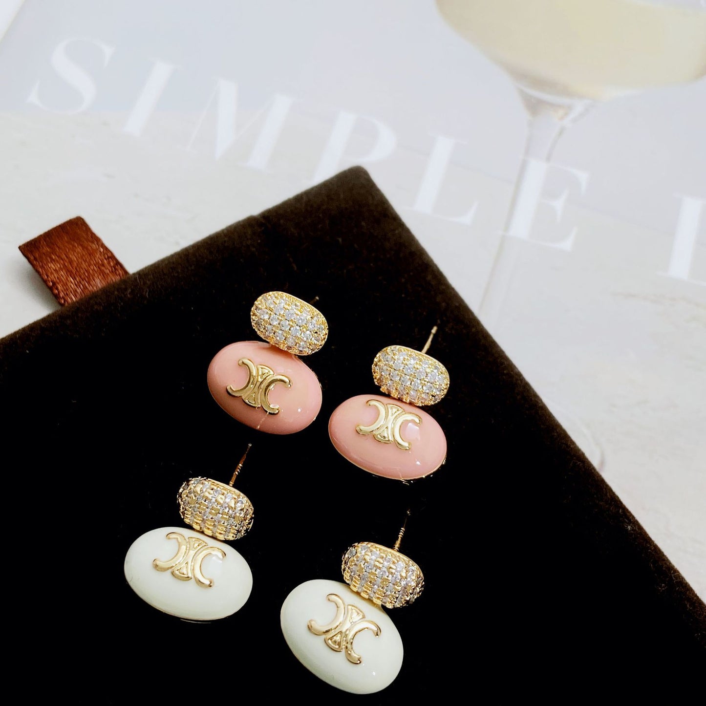 【小物】英字柄ピアスアクセサリーG21642