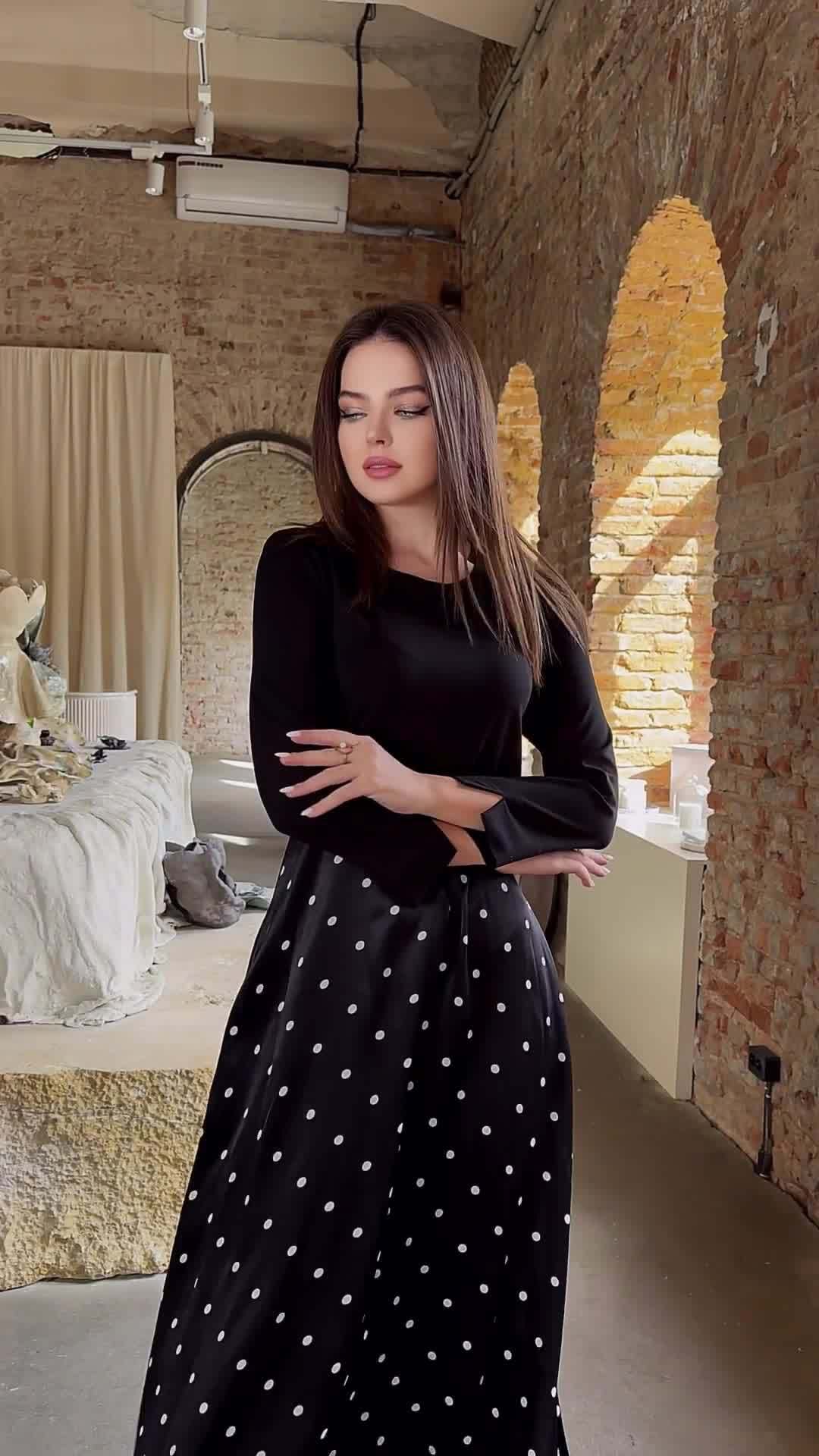 【dress】ラウンドネックドット柄切り替えワンピースF8120