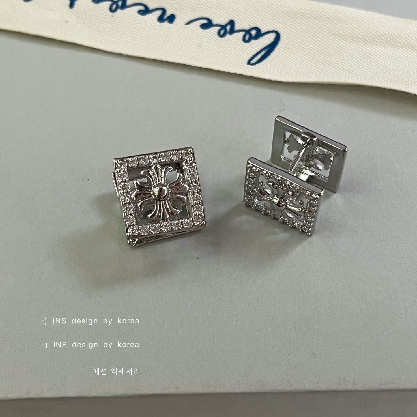 【小物】キラキラピアスアクセサリーF8064