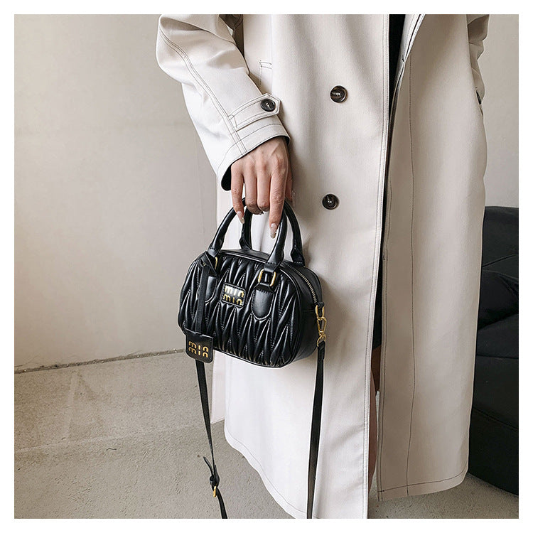 【小物】3色メッセンジャーバッグF7688