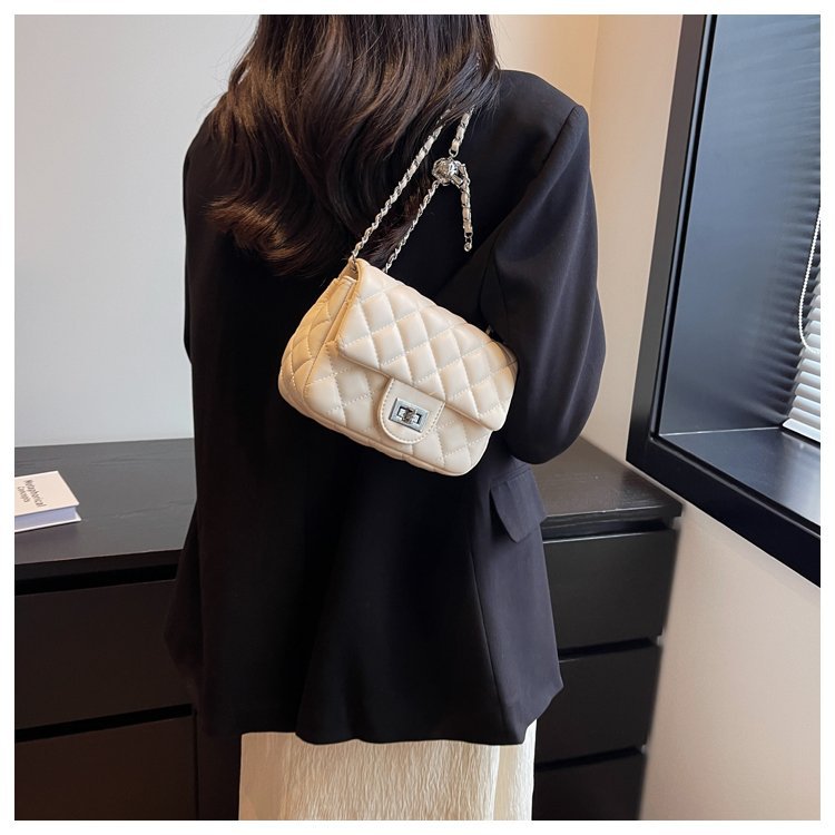 【小物】3色メッセンジャーバッグF8125