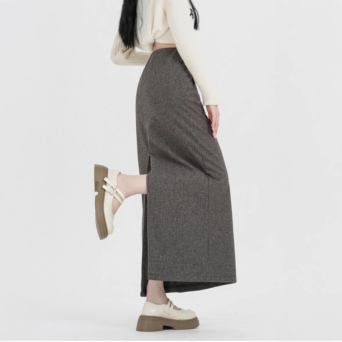 【bottoms】スリットラシャ生地スカートG24427