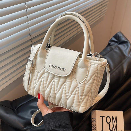 【小物】今季マストバイメッセンジャーバッグG22218