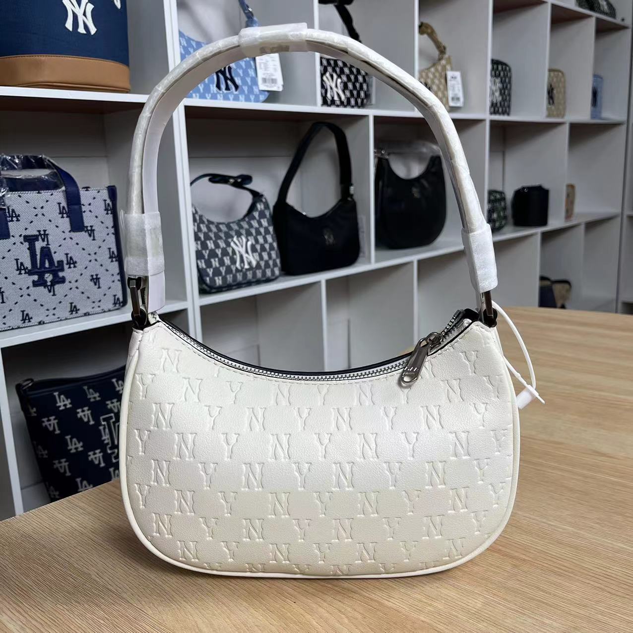 【小物】2色ショルダーバッグF8116