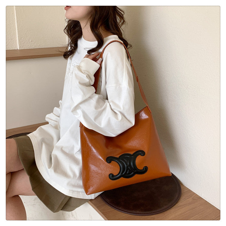 【小物】5色大容量ショルダーバッグF8177