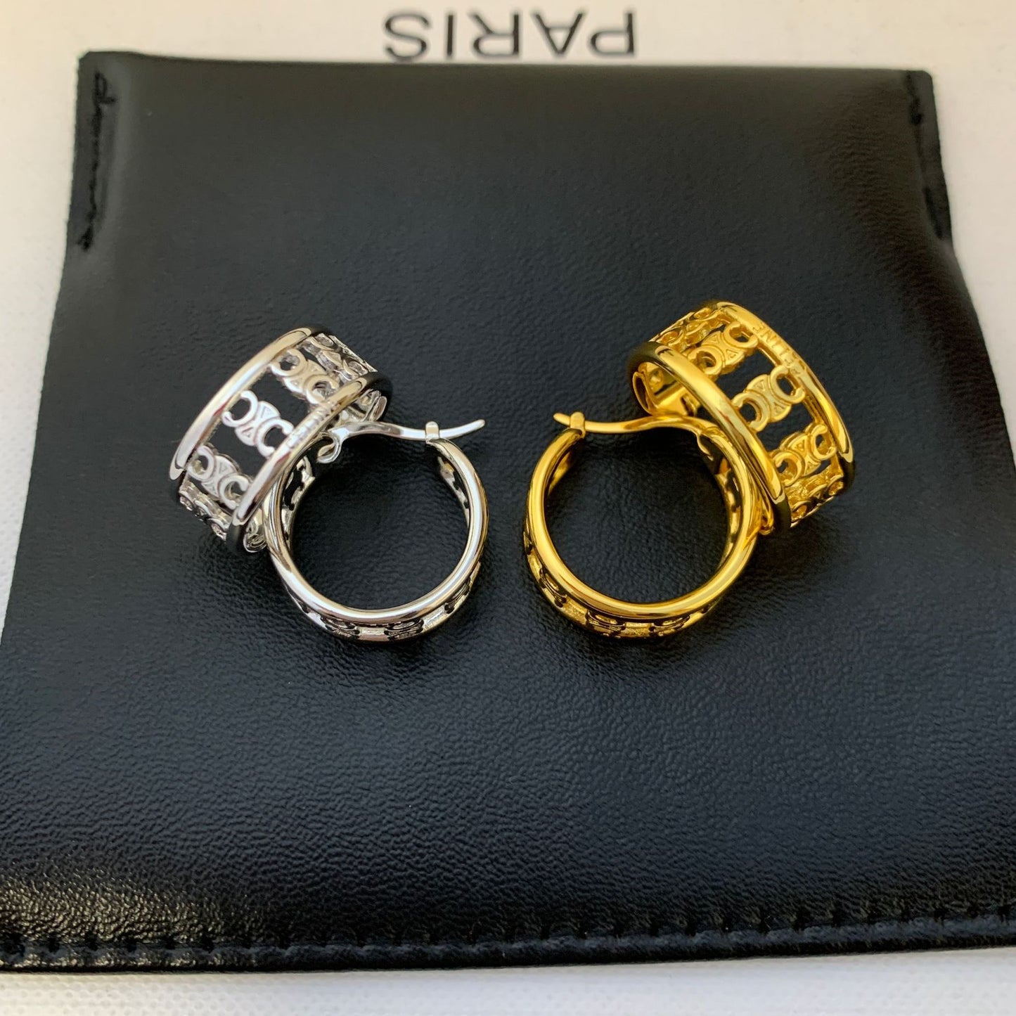 【小物】英字柄ピアスアクセサリーG21629