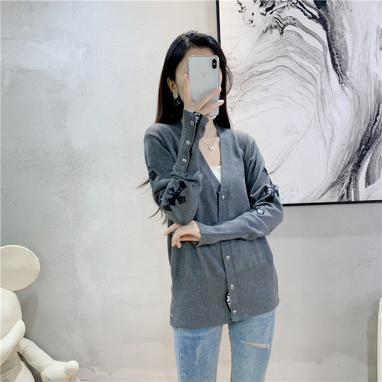 【outer】3色Vネック長袖ニットカーディガンF8244