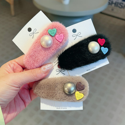 【小物】ふわふわヘアクリップアクセサリーF8446