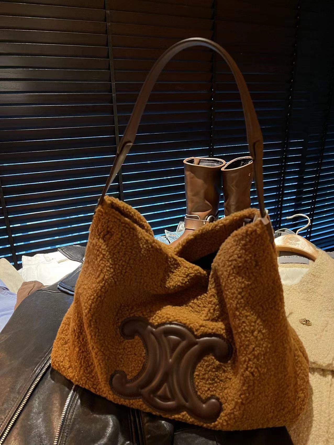 【小物】4色ふわふわトートバッグF8397