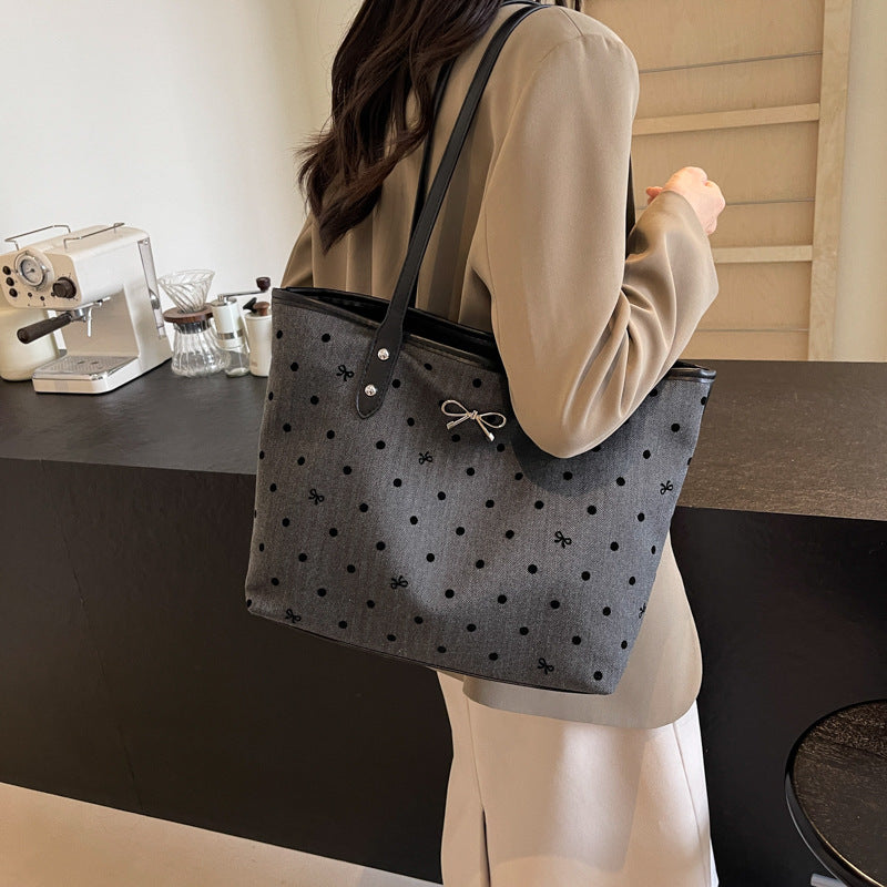 【小物】ボウタイ大容量バッグF8076