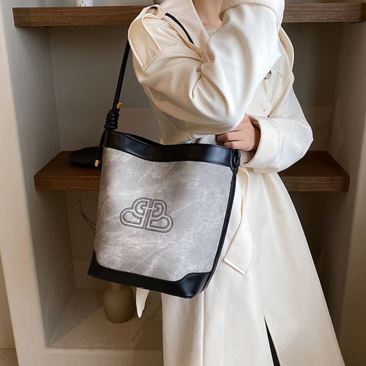 【小物】OL通勤バケツ型バッグG21777