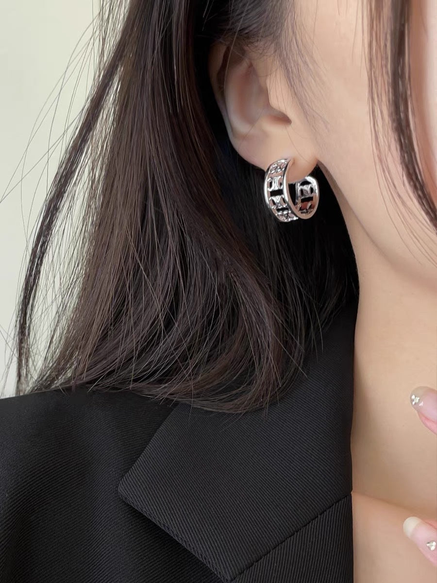 【小物】英字柄ピアスアクセサリーG21629