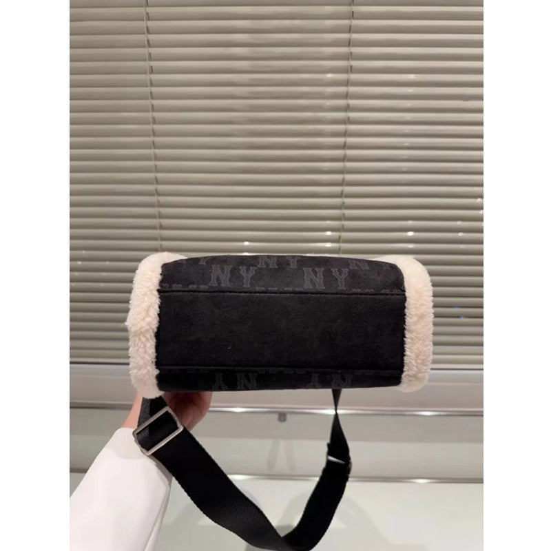 【小物】ふわふわ2wayバッグF8195