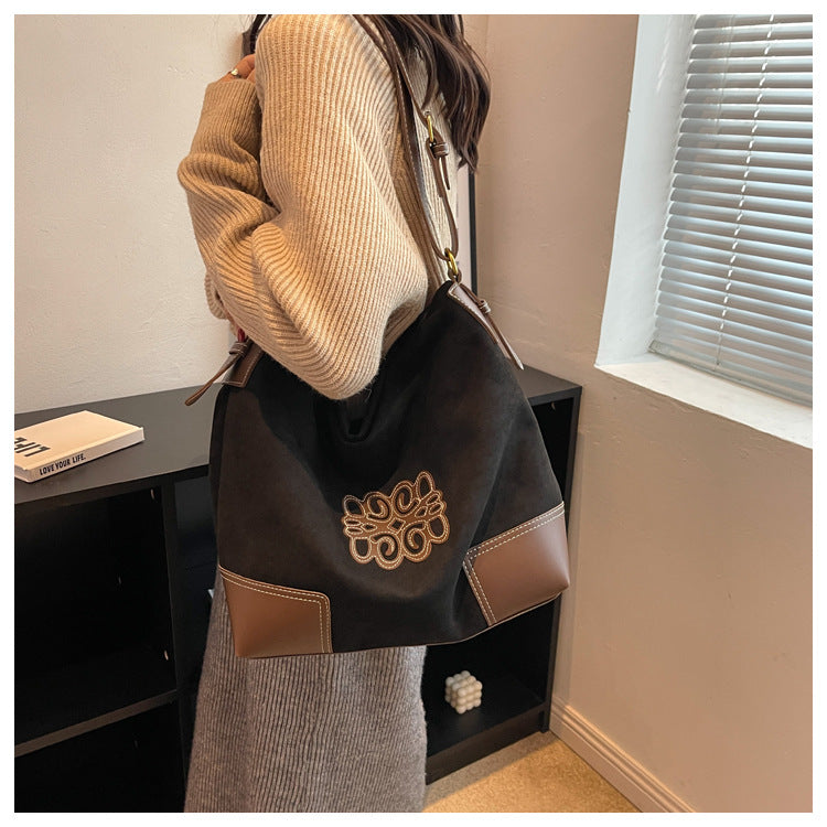 【小物】大容量ショルダーバッグG21772