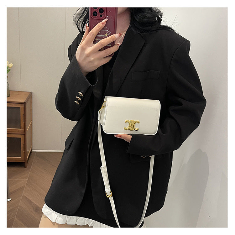 【小物】4色メッセンジャーバッグF7692