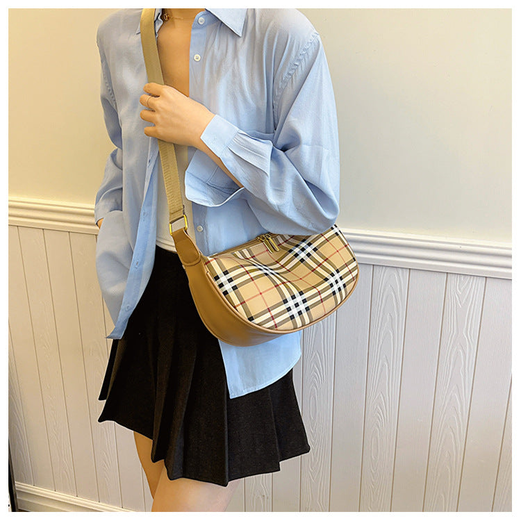 【小物】チェック柄ショルダーバッグ2サイズ選択可G23510