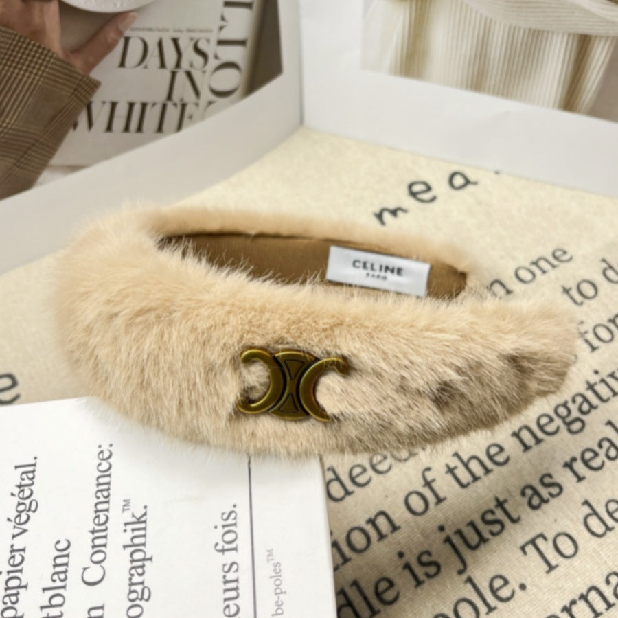 【小物】ふわふわヘアクリップアクセサリーF8386