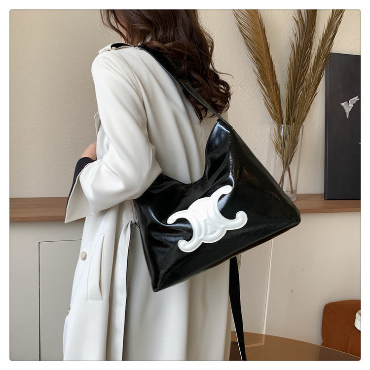 【小物】5色大容量ショルダーバッグF8177