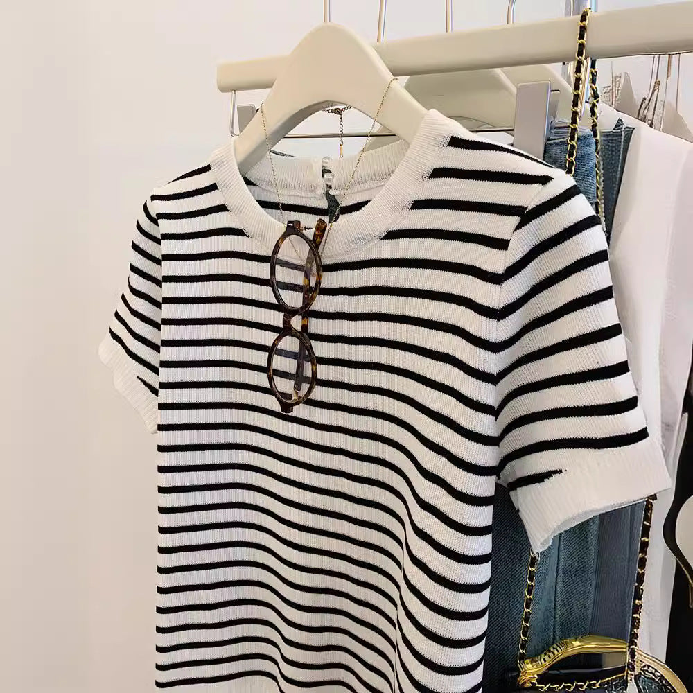 【tops】ラウンドネックストライプ柄TシャツG21939