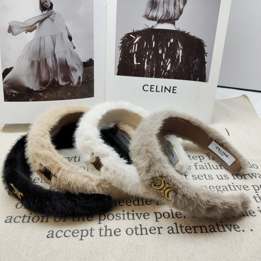 【小物】ふわふわヘアクリップアクセサリーF8386