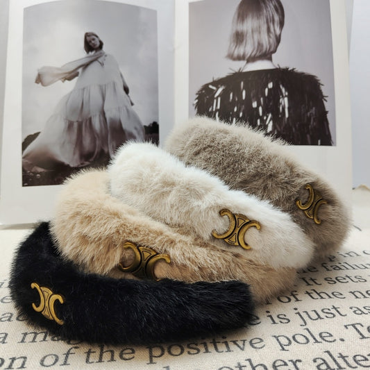 【小物】ふわふわヘアクリップアクセサリーF8386