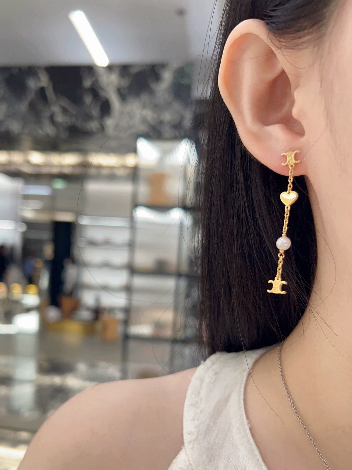 【小物】英字柄パールピアスアクセサリーG21625