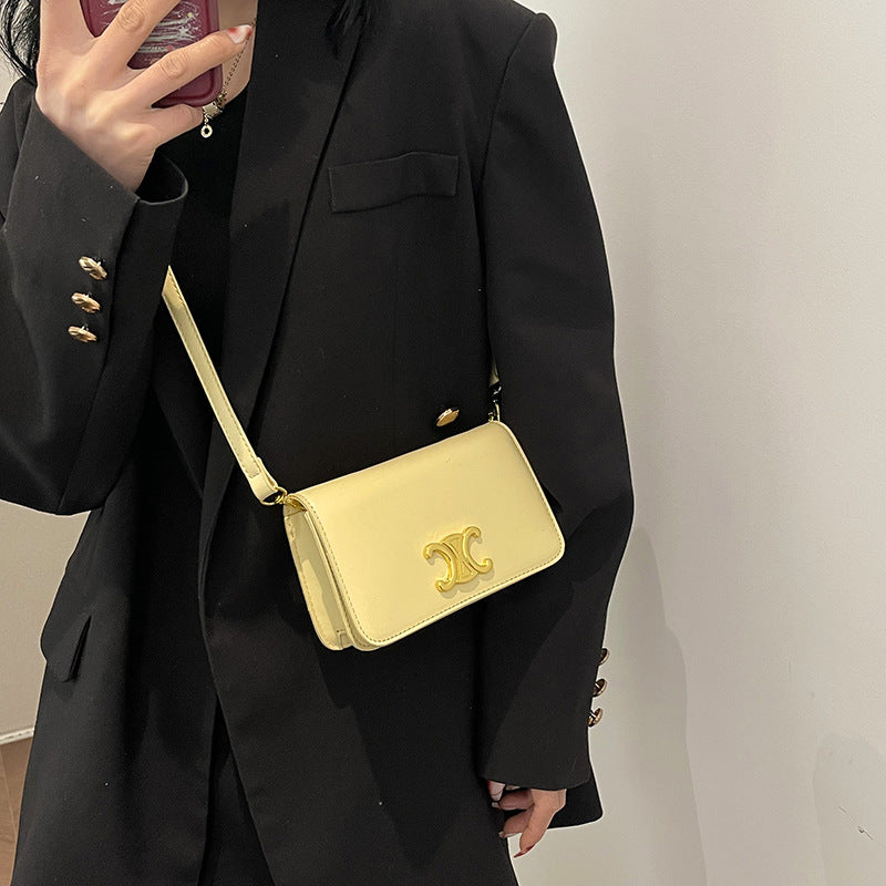 【小物】4色メッセンジャーバッグF7692