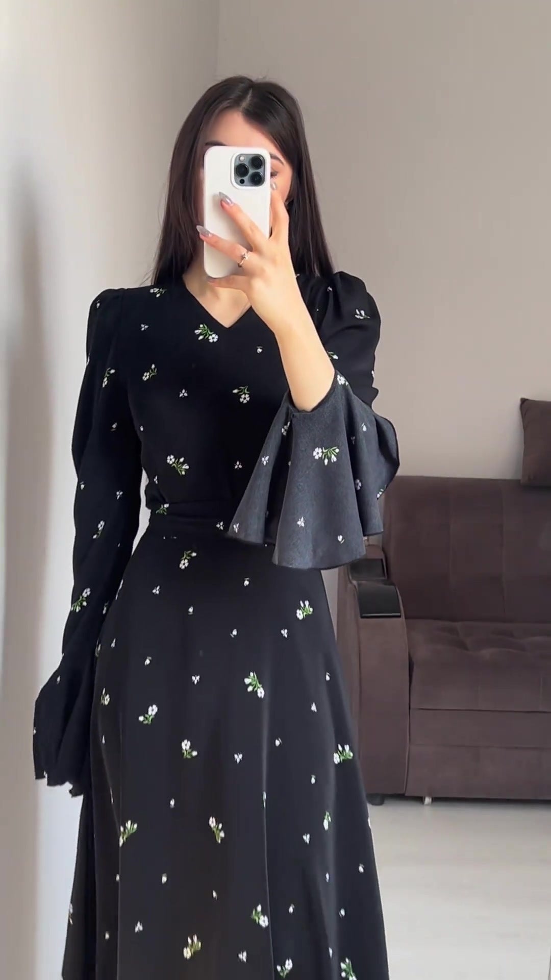 【dress】VネックフレアスリーブワンピースF8118