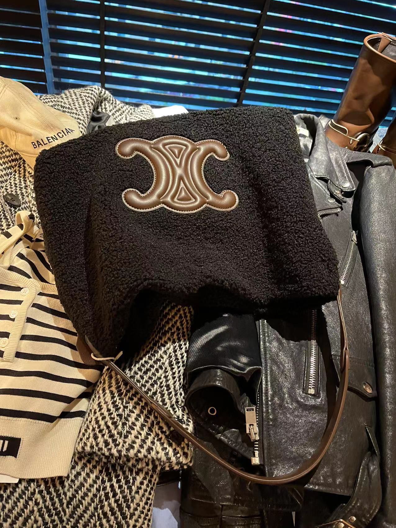 【小物】4色ふわふわトートバッグF8397