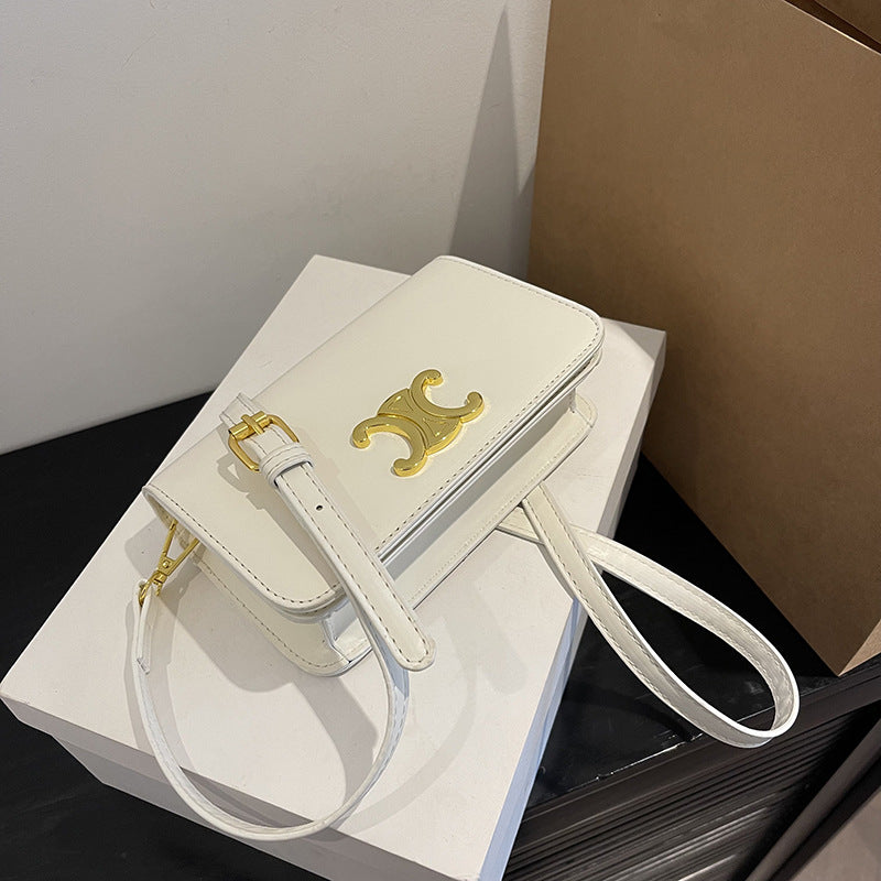 【小物】4色メッセンジャーバッグF7692