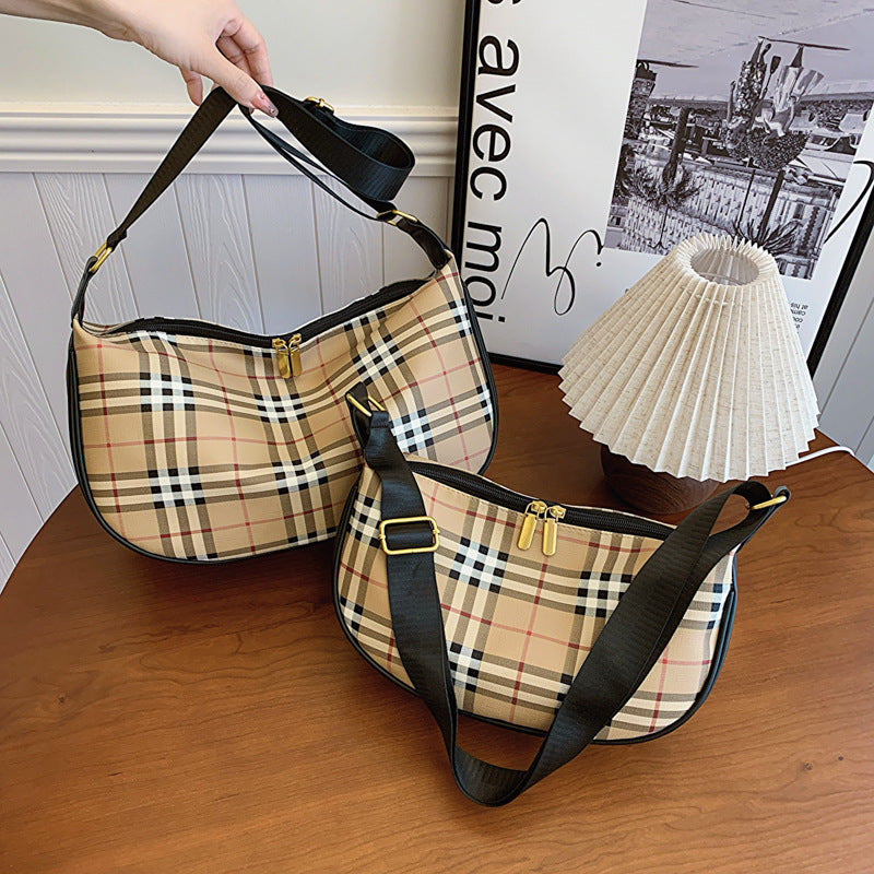 【小物】チェック柄ショルダーバッグ2サイズ選択可G23510