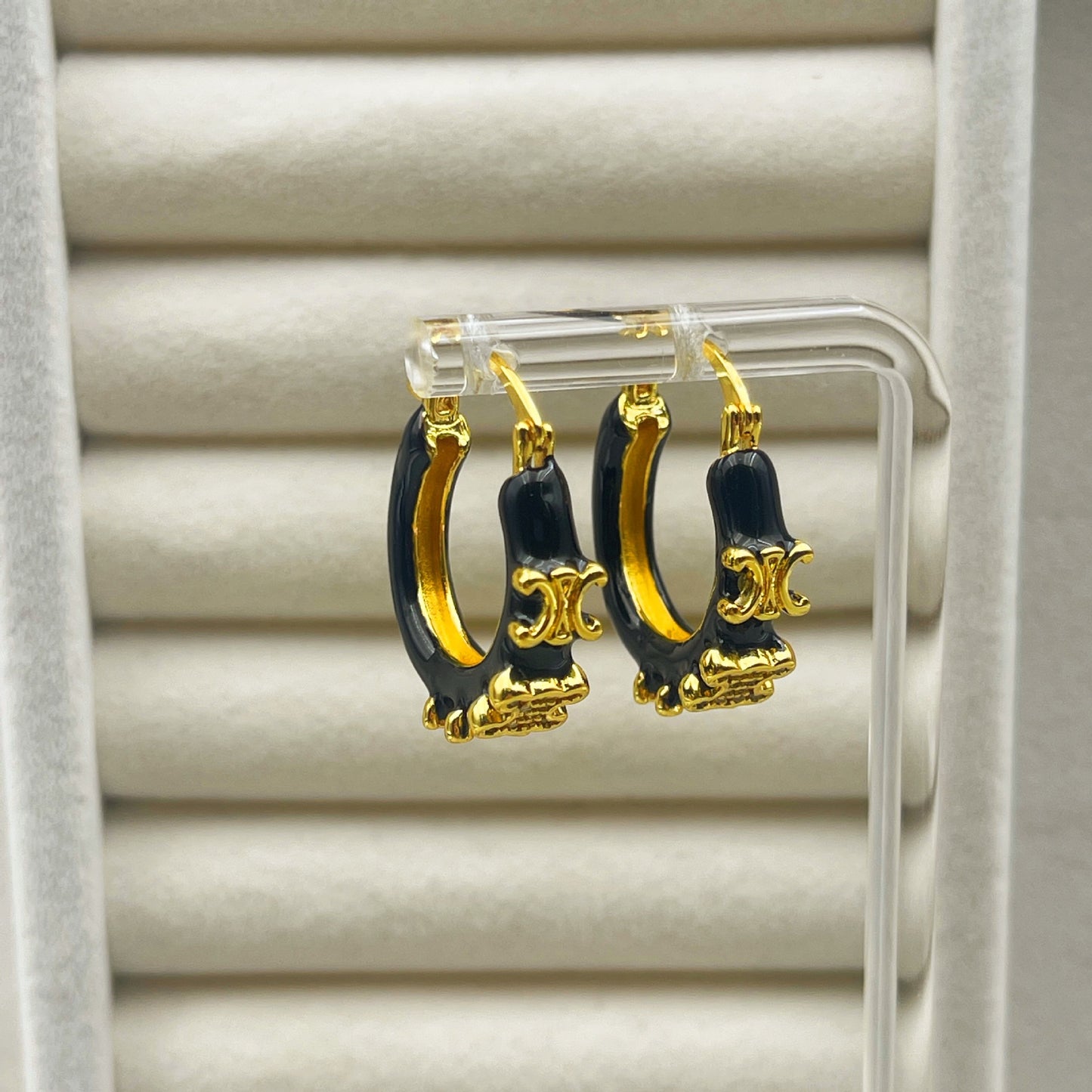 【小物】英字柄ピアスアクセサリーG21648