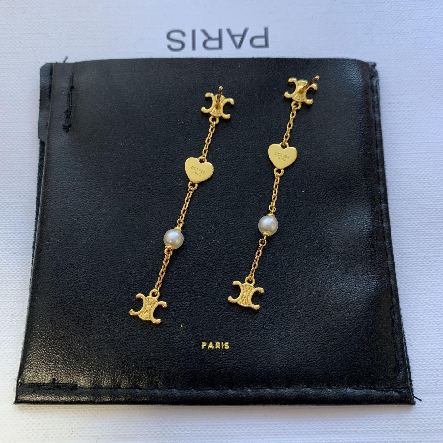 【小物】英字柄パールピアスアクセサリーG21625