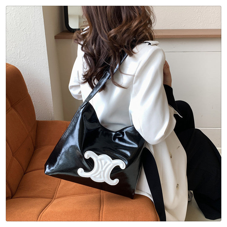 【小物】5色大容量ショルダーバッグF8177