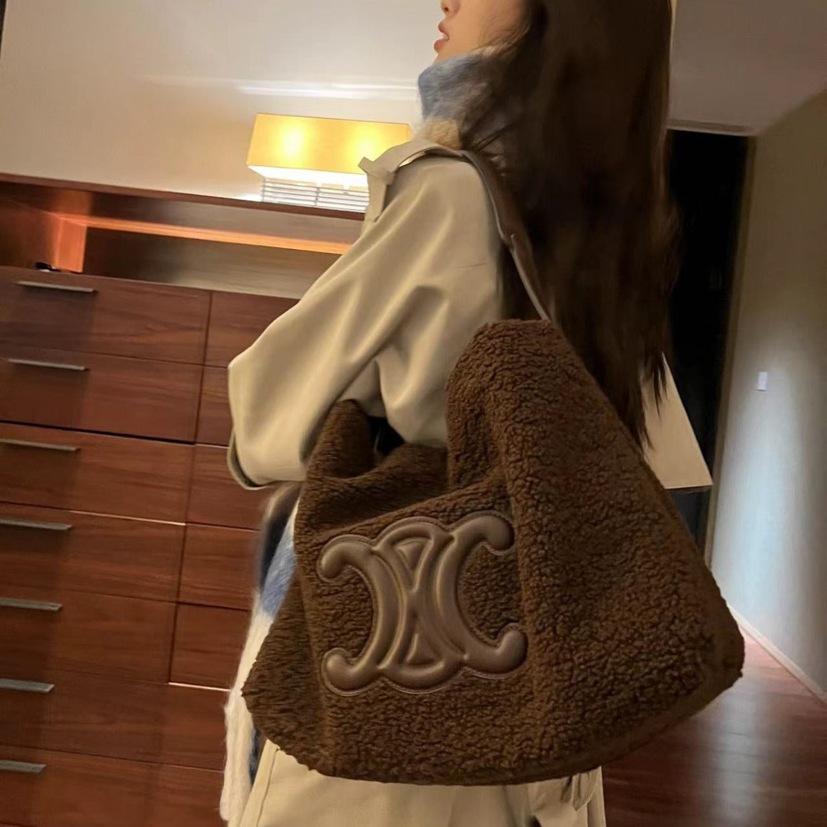 【小物】4色ふわふわトートバッグF8397